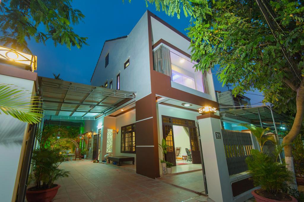Royal Homestay Hoi An Eksteriør billede